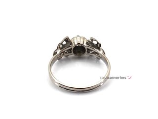 anillo oro 18k con piedra con diamante