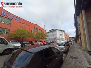 Garaje en venta en Alisal - Cazoña - San Román en Santander