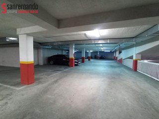 Garaje en venta en Alisal - Cazoña - San Román en Santander