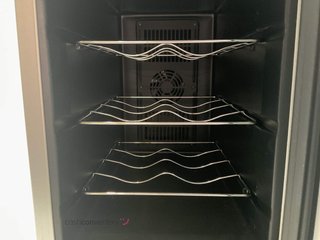 vinoteca saivod vs607s