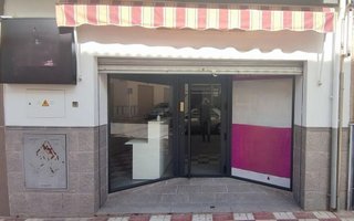 Local comercial en venta en Albolote