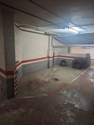 Garaje en venta en La Plana en Esplugues de Llobregat