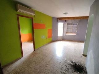 Piso en venta en Ayora