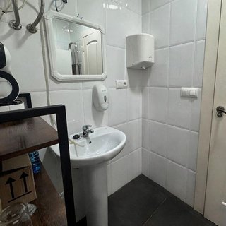 Local comercial en venta en Corrales de Buelna (Los)