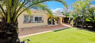 Casa en venta en Les Marines/Las Marinas en Dénia