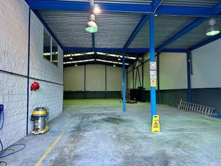 Nave industrial en alquiler en Cartes