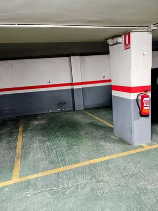 Garaje en alquiler en Requena
