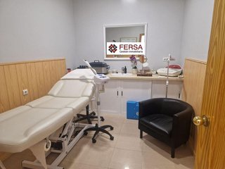 Local comercial en venta en Crevillet - Pinar Alto en Puerto de Santa María (El)