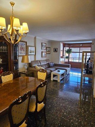 Piso en alquiler en Ensanche - Diputación en Alicante