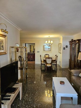 Piso en alquiler en Ensanche - Diputación en Alicante