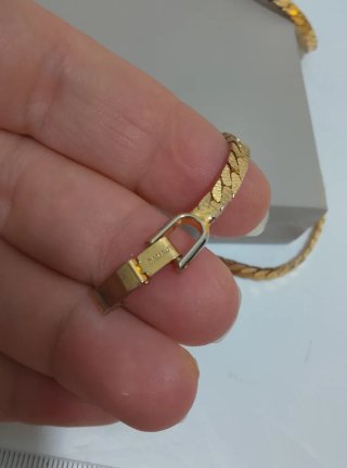 Collana vintage con zaffiro sintetico