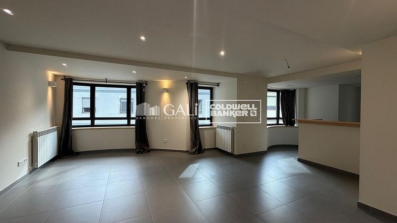 Pis de 2 habitacions de lloguer a Centro, Andorra la Vella · 20 de 60