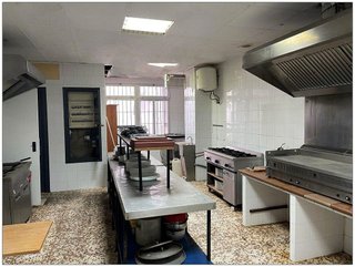 Local comercial en venta en Punta Umbría