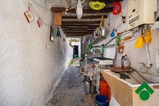 Casa adosada en venta en Illora