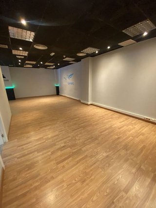 Local comercial en alquiler en Benalúa en Alicante