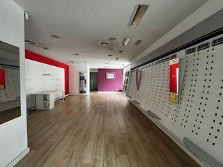 Local comercial en alquiler en Burlada/Burlata
