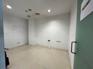 Local comercial en alquiler en Burlada/Burlata