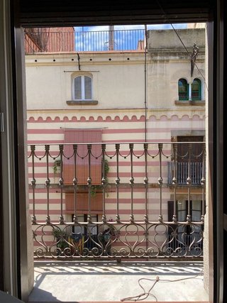 Piso en venta en El Raval en Barcelona