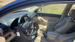 Toyota Avensis Executive 2004