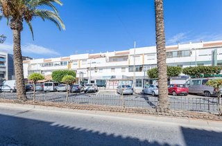 Local comercial en venta en Roquetas Centro en Roquetas de Mar