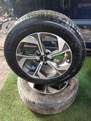 JUEGO LLANTAS Kia XCeed (2019->)