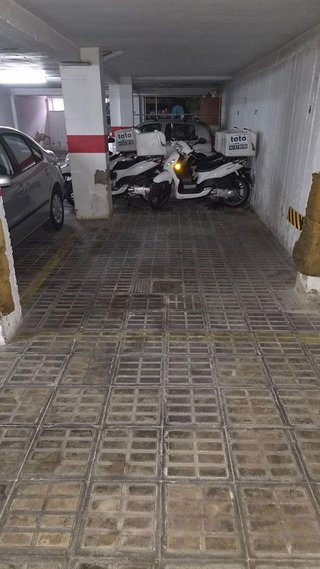 Garaje en venta en Viñuela - Rescatado en Córdoba