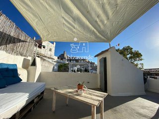 Dúplex en alquiler en Dalt de la Vila - La Marina en Ibiza/Eivissa