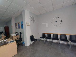 Local comercial en alquiler en Plaza de la Luz en Ejido (El)