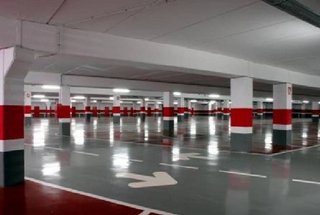 Garaje en venta en Nucli Urbà en Esparreguera