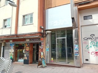 Local comercial en venta en Plaza España - Villa Pilar - Reyes Católicos - Vadillos en Burgos