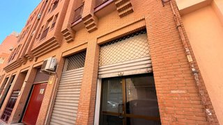 Local comercial en venta en Altozano - Conde Lumiares en Alicante