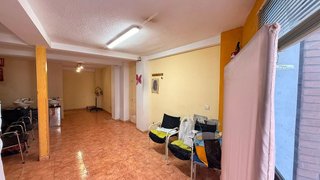 Local comercial en venta en Altozano - Conde Lumiares en Alicante