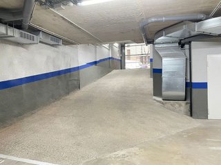 Garaje en venta en Vinyets - Molí Vell en Sant Boi de Llobregat