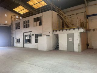 Nave industrial en alquiler en Nucli Urbà en Esparreguera