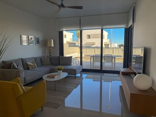Chalet en venta en San Miguel de Salinas