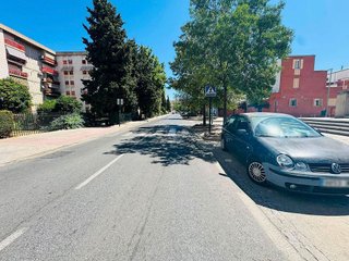 Garaje en venta en Cervantes en Granada