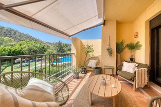 Piso en alquiler en Los Arqueros-Puerto del Almendro en Benahavís