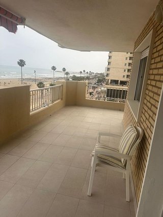 Piso en alquiler en Playa de los Boliches en Fuengirola