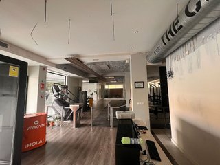 Local comercial en alquiler en Costillares en Madrid
