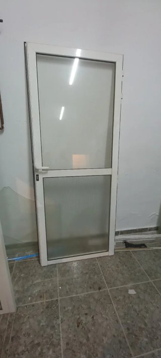 Entrada de aluminio