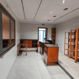 Local comercial en alquiler en Centre - Joan Prim en Granollers