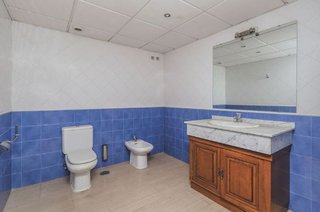 Oficina en venta en Barrio Alto - San Félix - Oliveros - Altamira en Almería