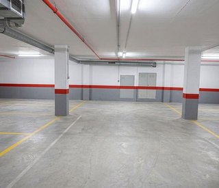 Garaje en venta en Zona Poniente en Armilla