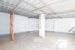 Chalet en venta en Poleares en Lucena