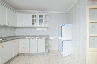 Chalet en venta en Poleares en Lucena