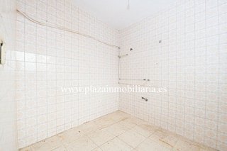 Chalet en venta en Poleares en Lucena