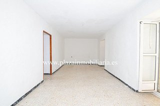 Chalet en venta en Poleares en Lucena