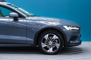 Volvo V60 Cross Country  2.0 B4 (D) AWD Cross Country Pro AUTO