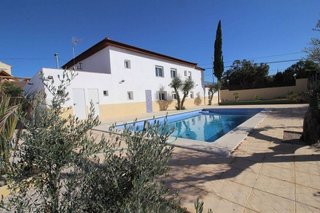 Hotel en venta en Fortuna