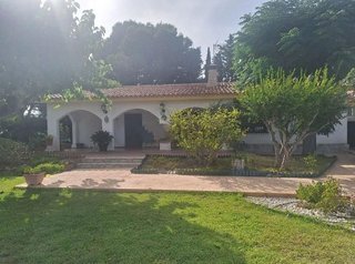 Chalet en alquiler en Cabo de las Huertas en Alicante